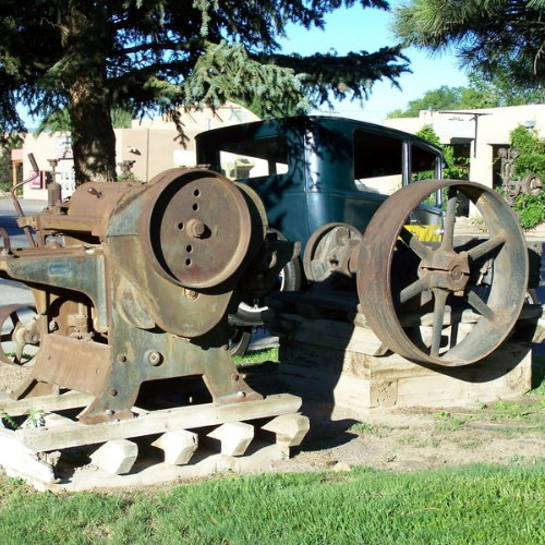 An old image of Randall Lumber & Hardware wagon